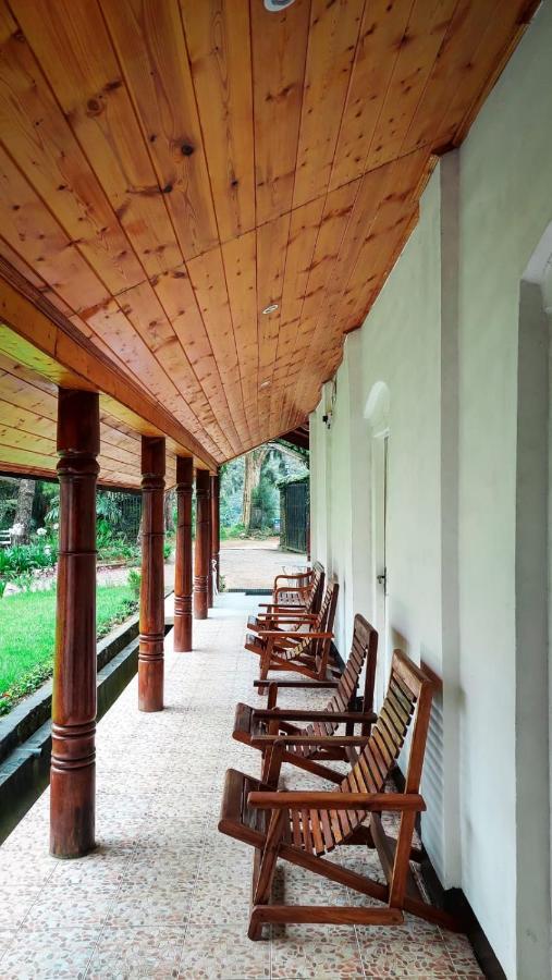 The Grand Pavilion Hotel Nuwara Eliya Exterior photo